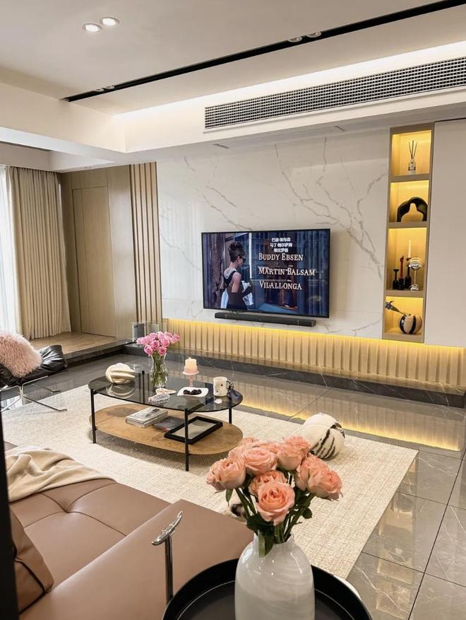 PG麻将胡了免费模拟器广东夫妇的127㎡新家那叫一个高级拍照给大伙瞅瞅超羡慕(图1)